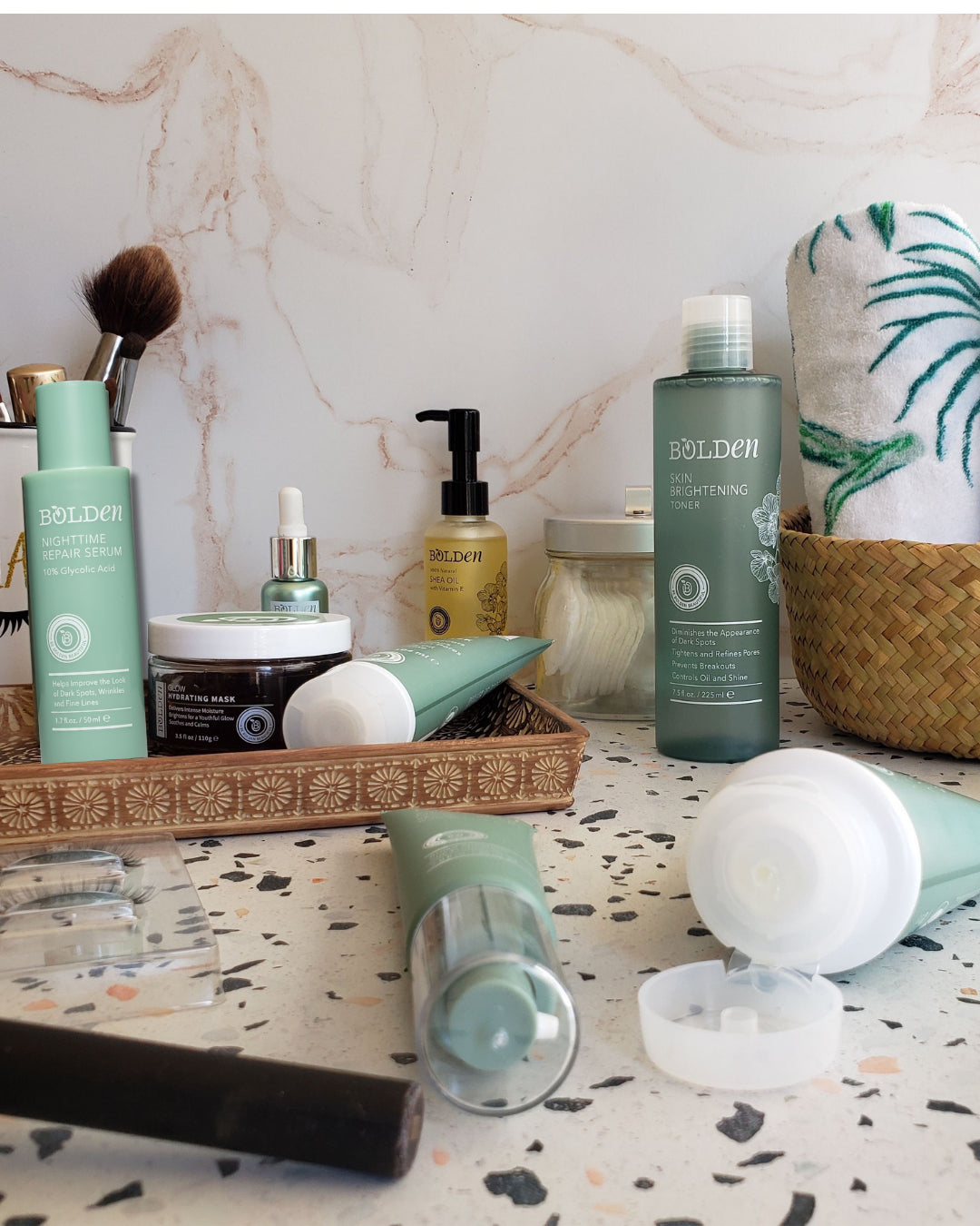 Skincare Ingredient Cheat Sheet: When to Use Vitamin C, Niacinamide, Sulfur & More